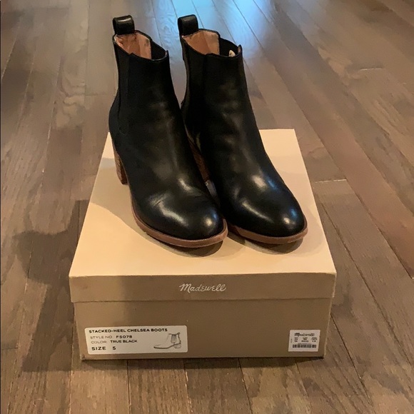 Madewell Shoes - Madewell Stacked Heel Chelsea Boots